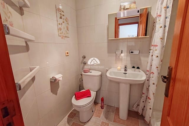2 slaapkamer Appartement te koop in Avenida Habaneras - Curva de Palangre, Torrevieja met zwembad - € 124.900 (Ref: 9955600)