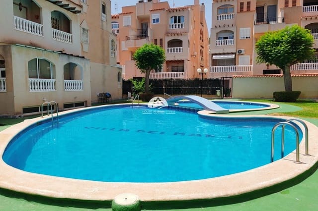 2 slaapkamer Appartement te koop in Avenida Habaneras - Curva de Palangre, Torrevieja met zwembad - € 124.900 (Ref: 9955600)
