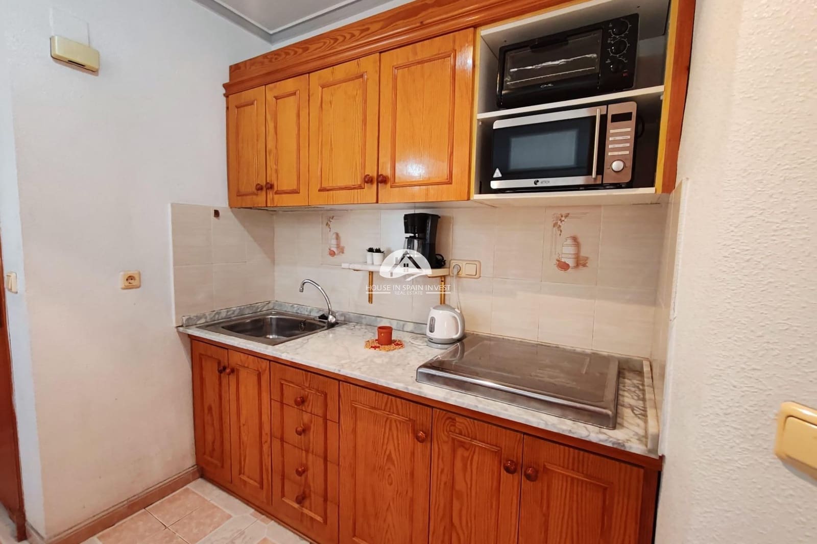 2 slaapkamer Appartement te koop in Torrevieja met zwembad - € 124.900 (Ref: 9955600)