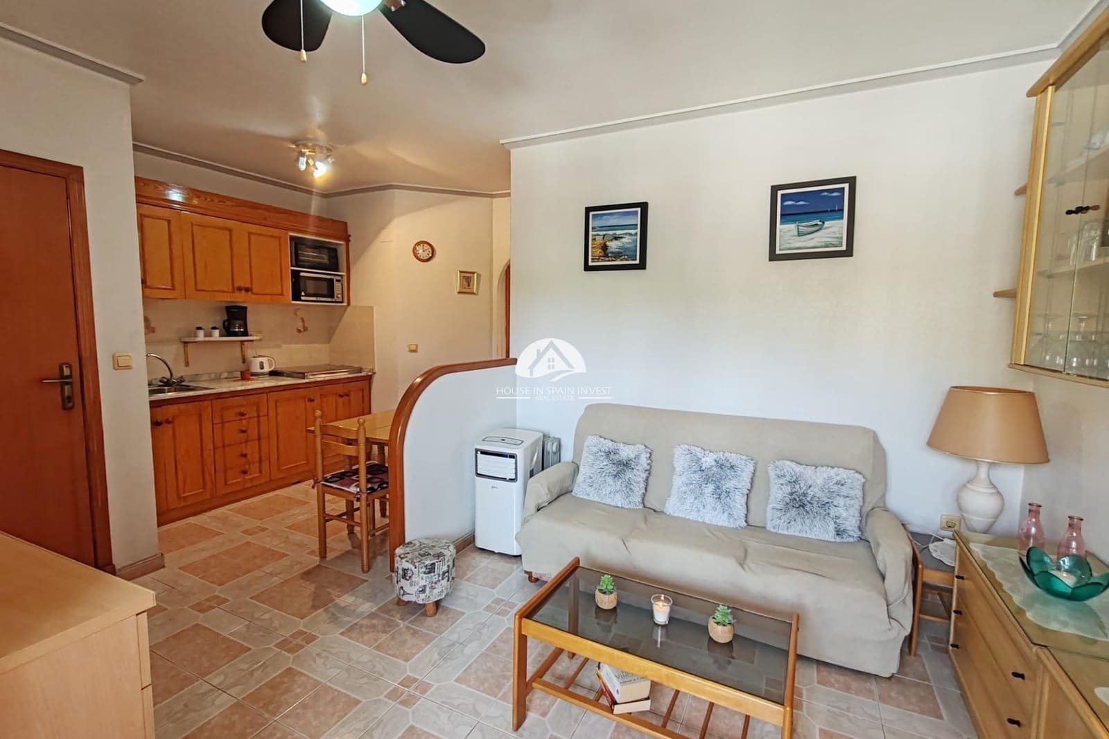 2 slaapkamer Appartement te koop in Torrevieja met zwembad - € 124.900 (Ref: 9955600)