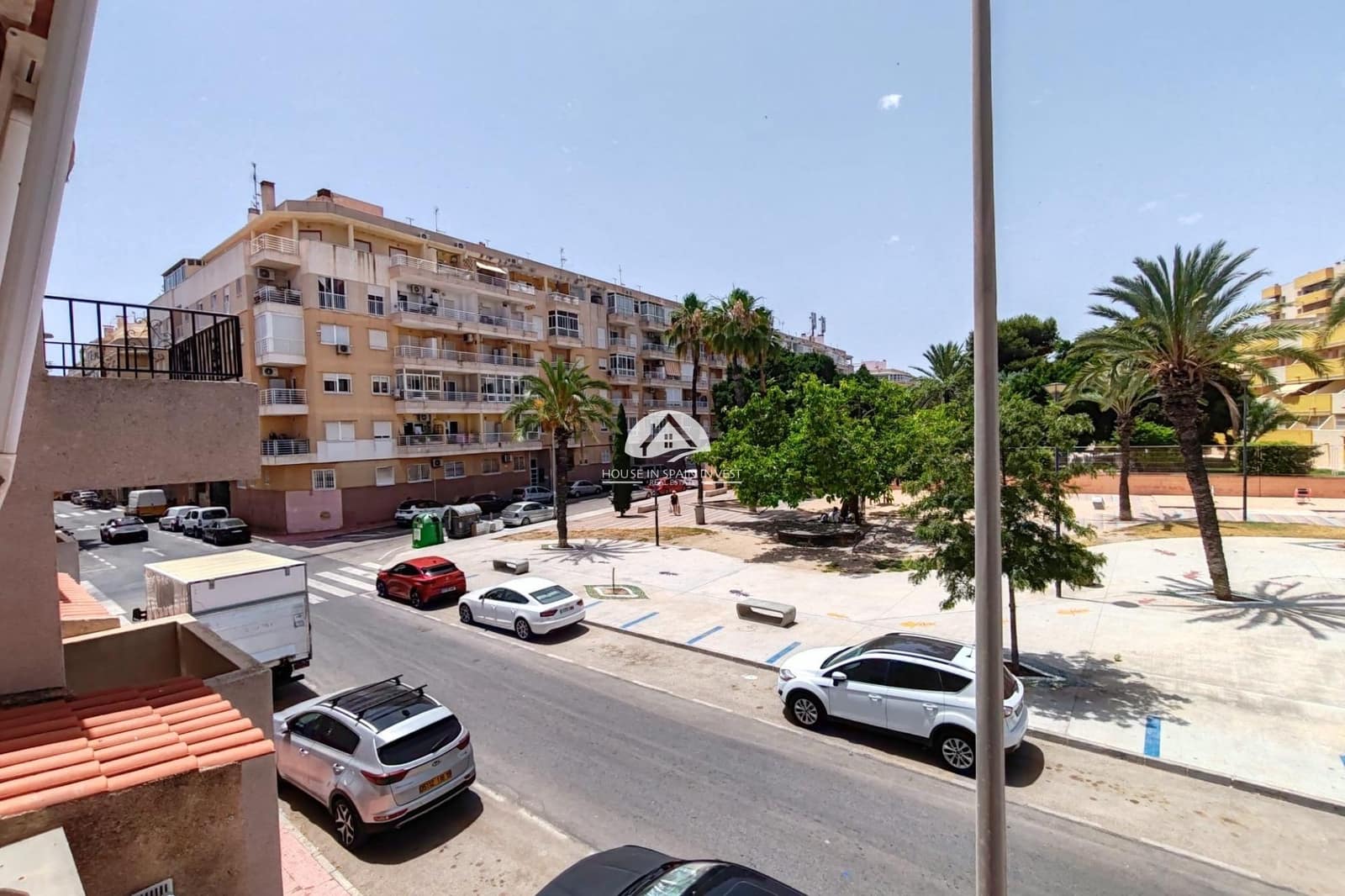 2 slaapkamer Appartement te koop in Torrevieja met zwembad - € 124.900 (Ref: 9955600)