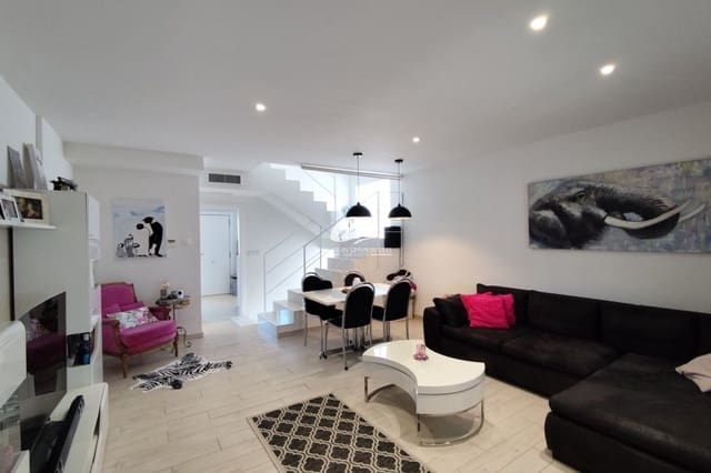 4 camera da letto Casa in vendita in Parque Acuático - Sector 25, Torrevieja con piscina - 395.000 € (Rif: 9955607)