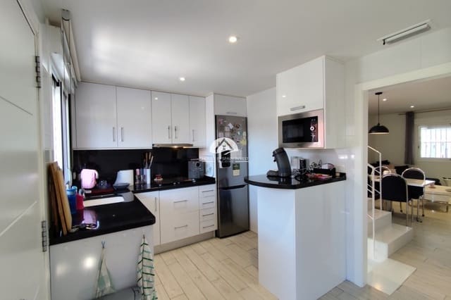 4 camera da letto Casa in vendita in Parque Acuático - Sector 25, Torrevieja con piscina - 395.000 € (Rif: 9955607)