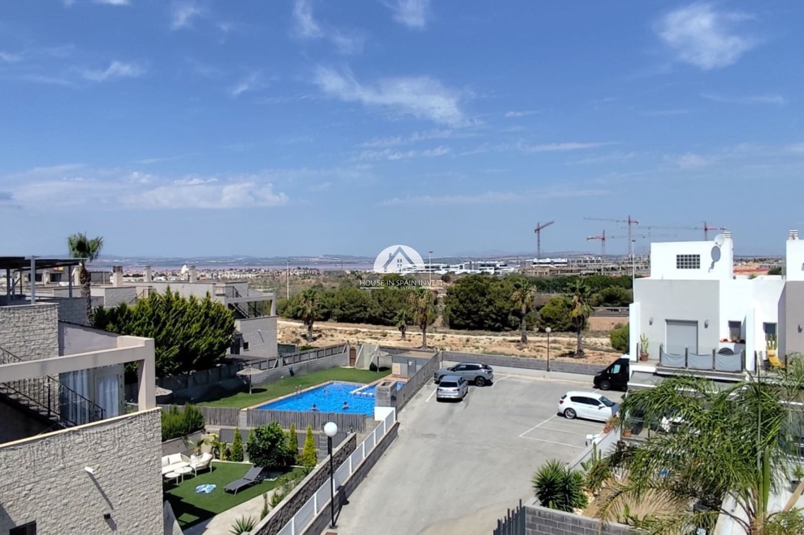 4 camera da letto Casa in vendita in Torrevieja con piscina - 395.000 € (Rif: 9955607)