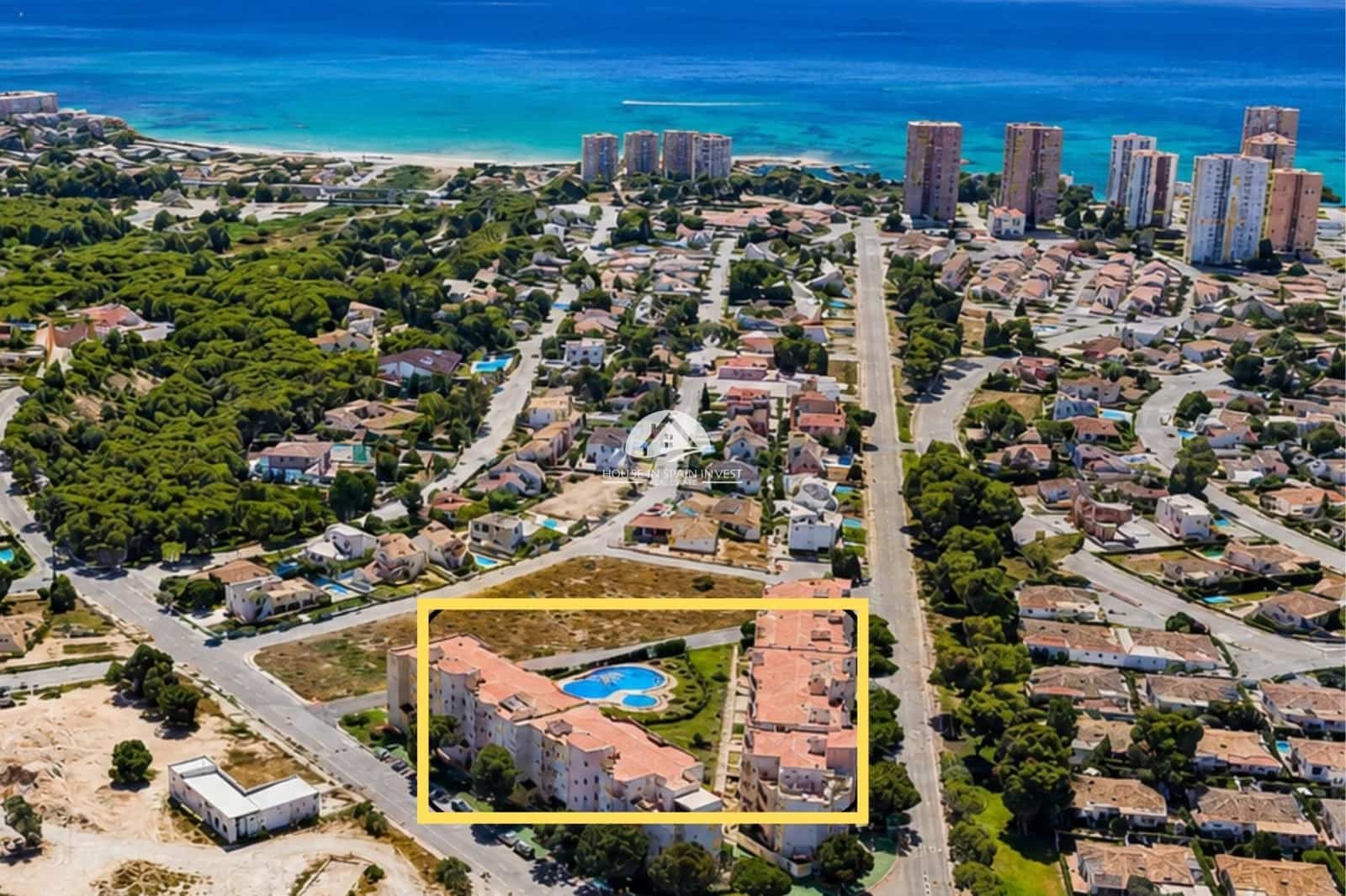 2 bedroom Apartment for sale in Dehesa de Campoamor with pool - € 205,000 (Ref: 9955608)