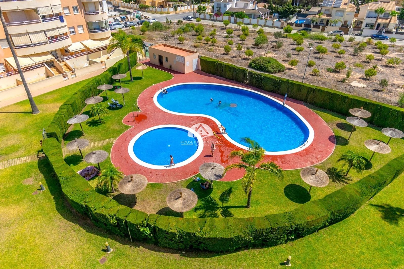 2 bedroom Apartment for sale in Dehesa de Campoamor with pool - € 205,000 (Ref: 9955608)