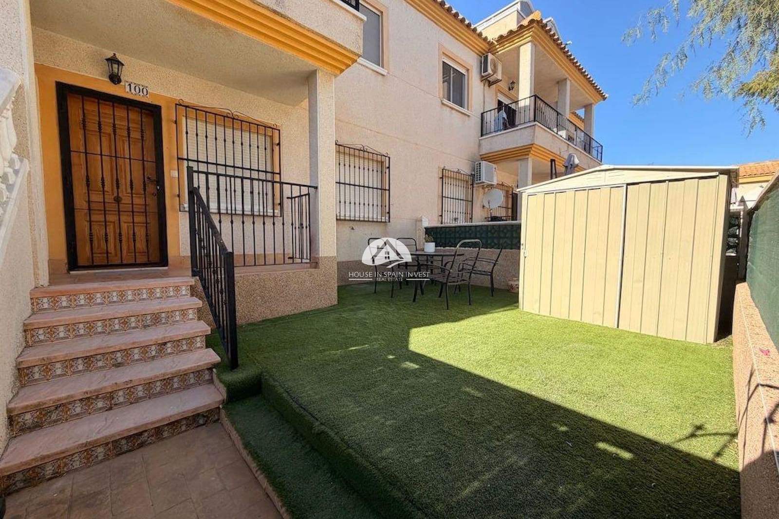 2 soveværelse Bungalow til salg i Orihuela Costa med swimmingpool garage - € 154.000 (Ref: 9955609)