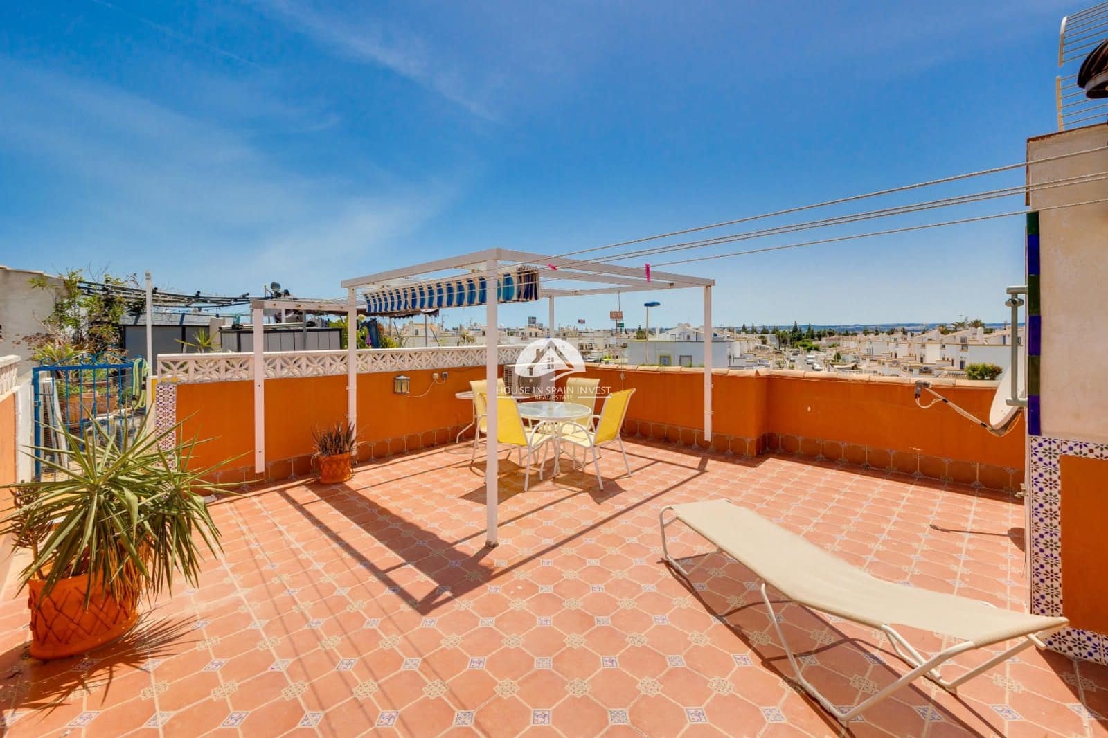 2 soverom Bungalow til salgs i Torrevieja med svømmebasseng - € 144 969 (Ref: 9955611)