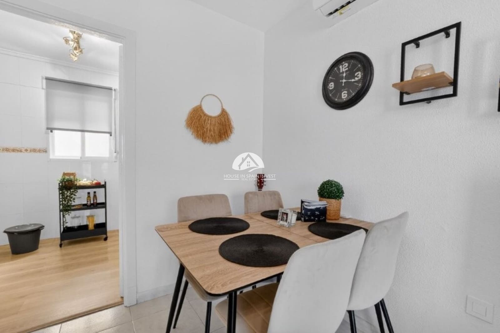2 quarto Apartamento para venda em Torrevieja com piscina - 144 000 € (Ref: 9955613)