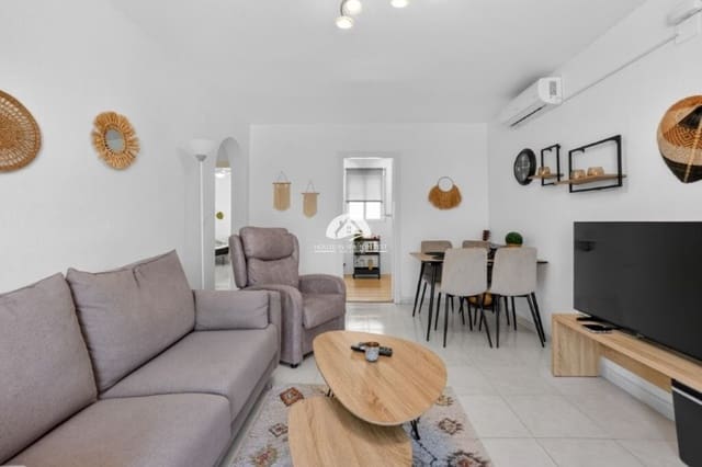 2 quarto Apartamento para venda em Parque de las Naciones, Torrevieja com piscina - 144 000 € (Ref: 9955613)