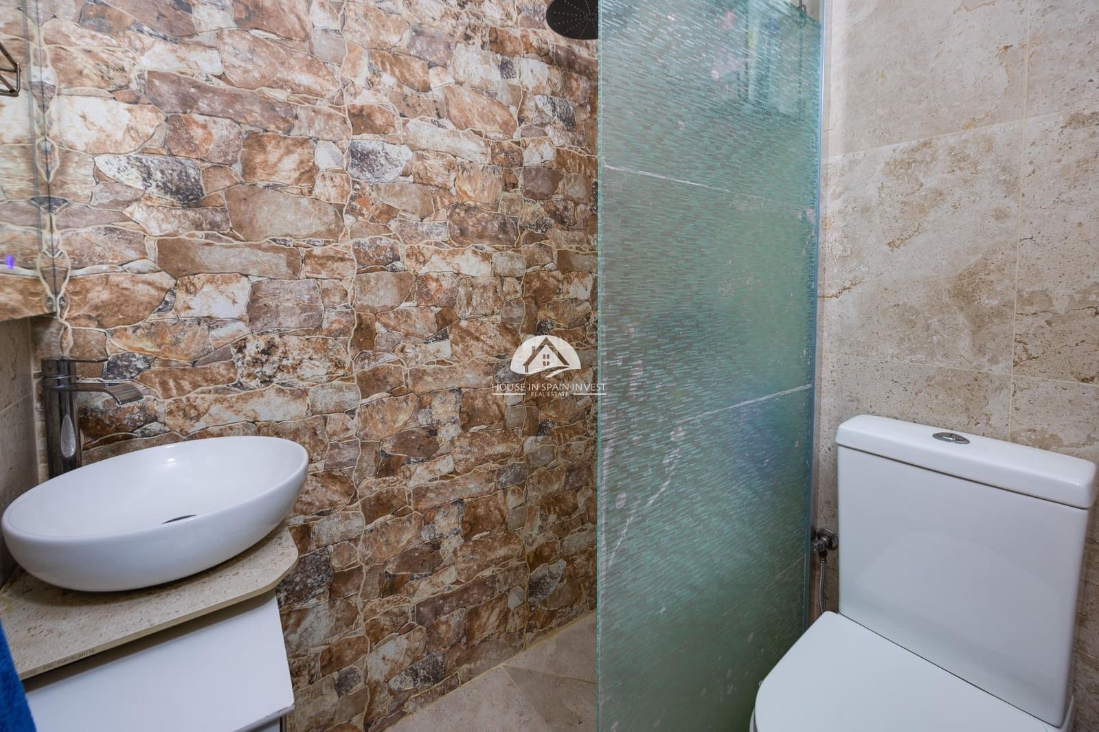 2 soveværelse Bungalow til salg i Torrevieja med swimmingpool - € 129.999 (Ref: 9955614)