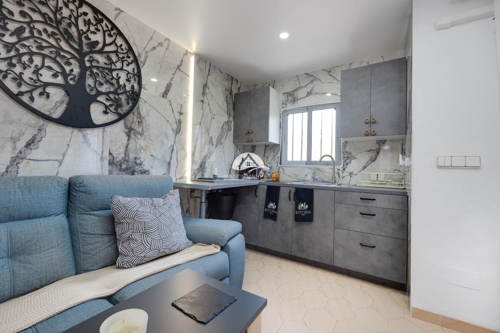 2 soveværelse Bungalow til salg i Torrevieja med swimmingpool - € 129.999 (Ref: 9955614)