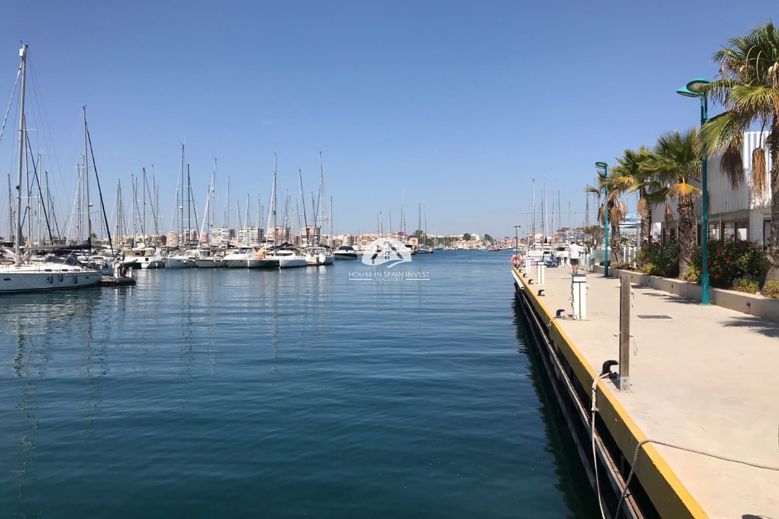 2 quarto Apartamento para venda em Torrevieja com piscina - 154 950 € (Ref: 9955617)