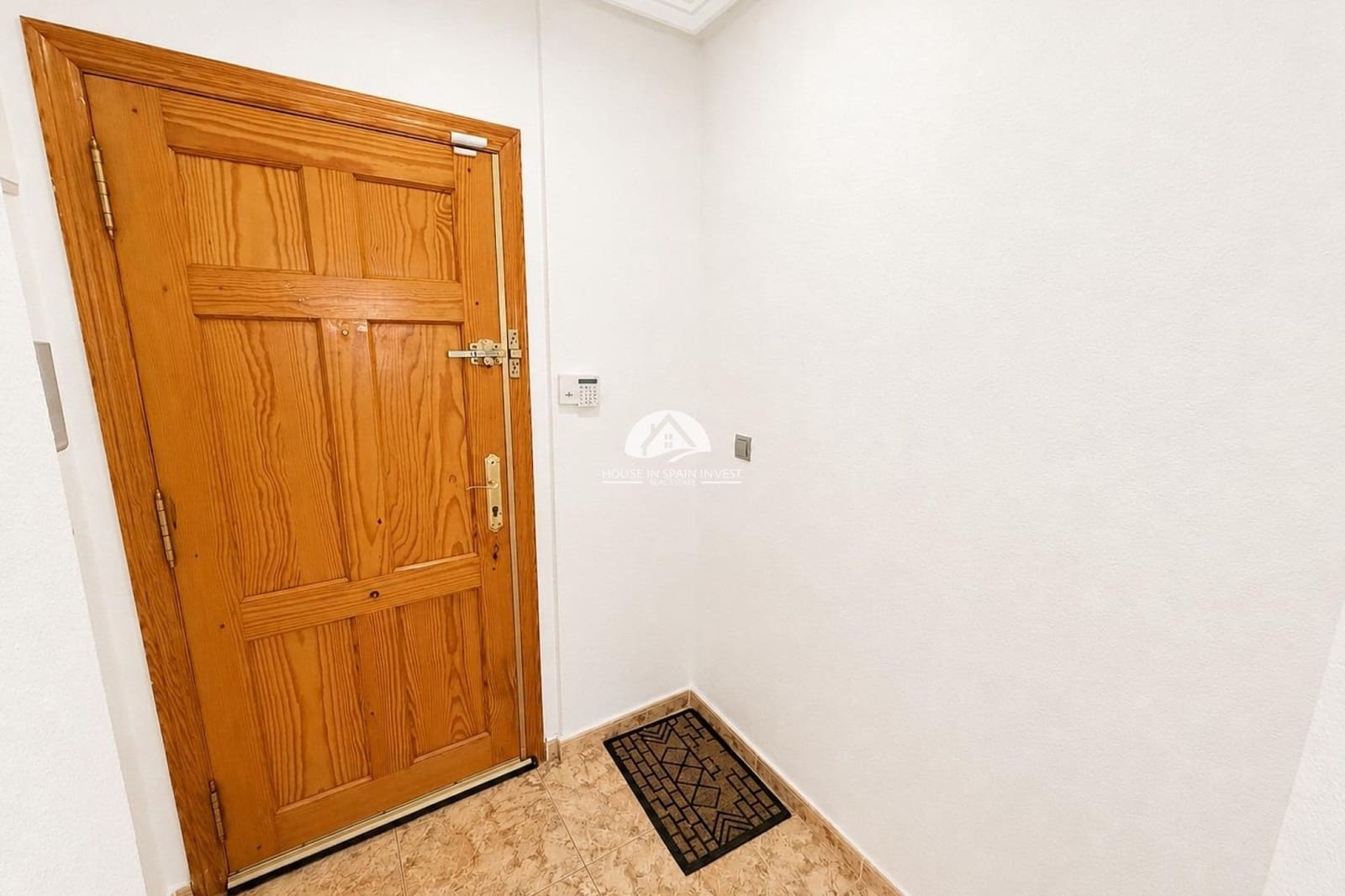 3 chambre Penthouse à vendre à Torrevieja avec piscine - 199 900 € (Ref: 9955650)