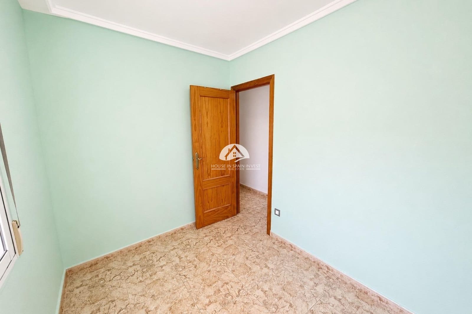 3 chambre Penthouse à vendre à Torrevieja avec piscine - 199 900 € (Ref: 9955650)