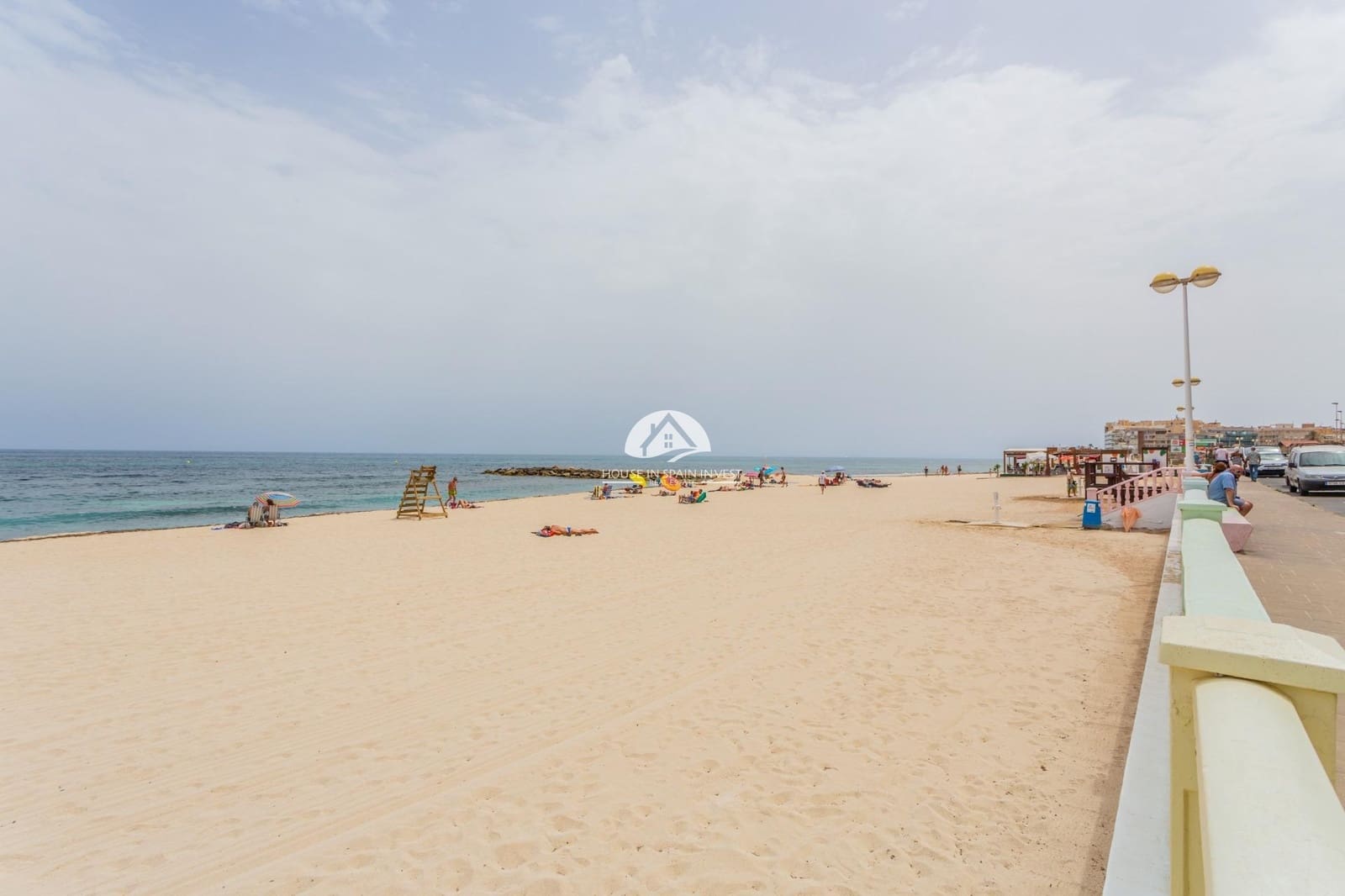 3 chambre Penthouse à vendre à Torrevieja avec piscine - 199 900 € (Ref: 9955650)