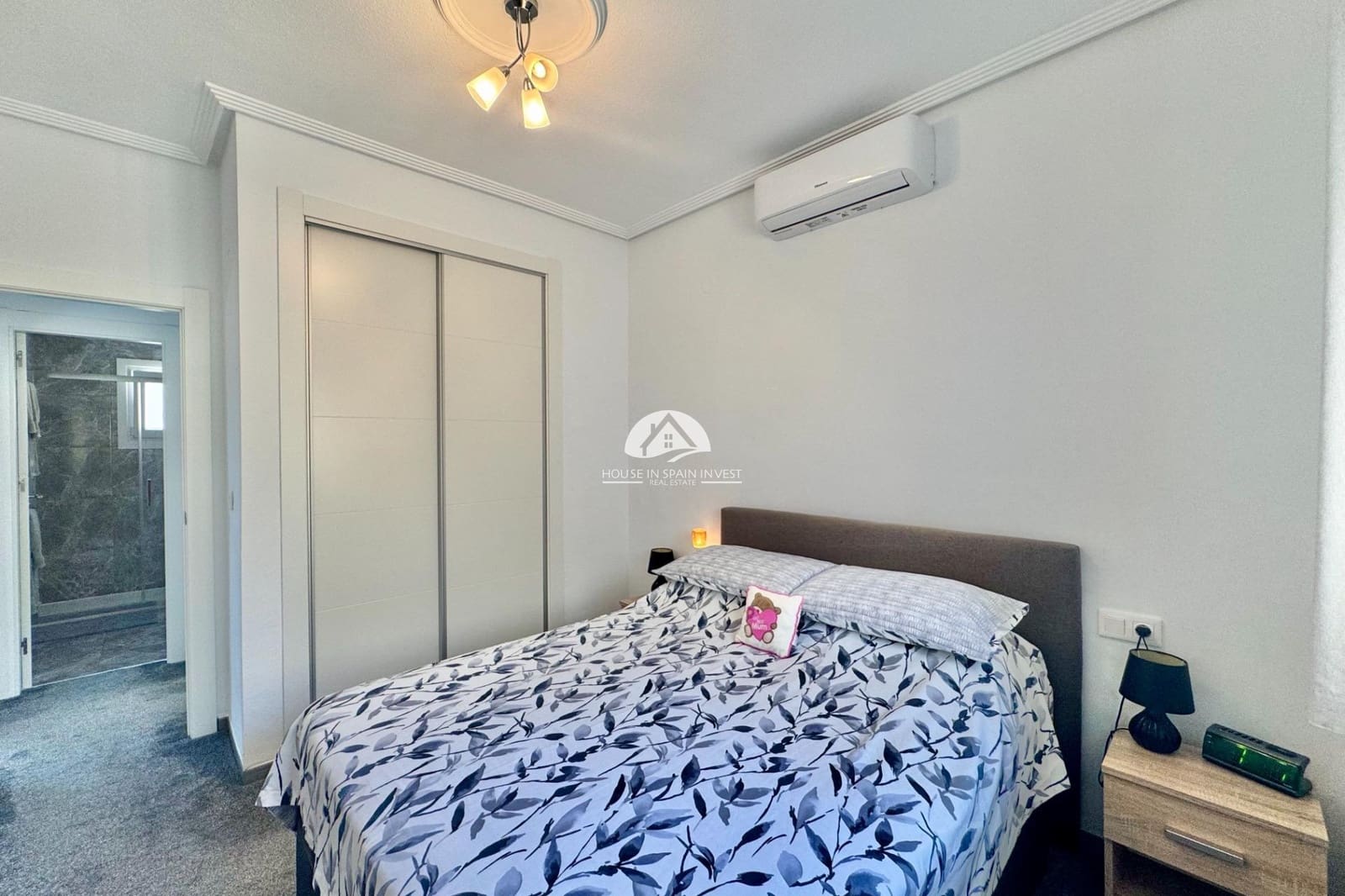 2 bedroom Villa for sale in La Florida with pool - € 245,000 (Ref: 9964572)