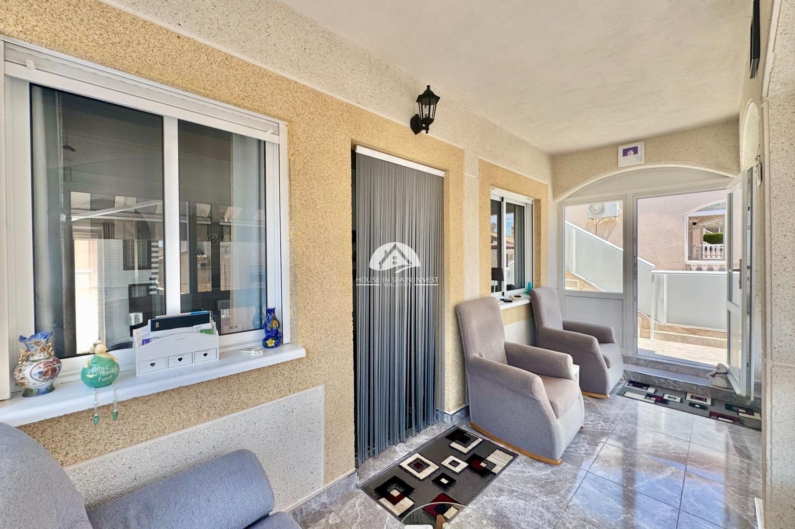 2 bedroom Villa for sale in La Florida with pool - € 245,000 (Ref: 9964572)