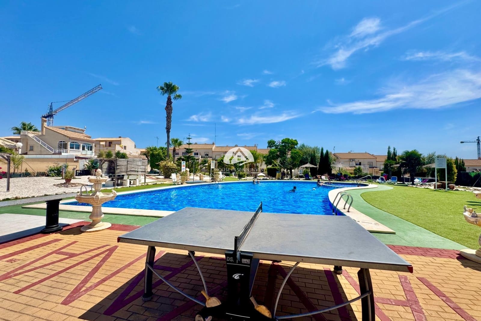 2 bedroom Villa for sale in La Florida with pool - € 245,000 (Ref: 9964572)