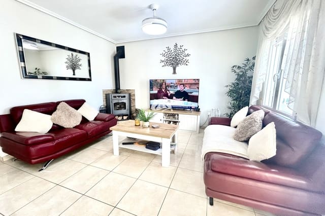 2 chambre Villa/Maison à vendre à Villamartin, Orihuela - 390 000 € (Ref: 9964573)