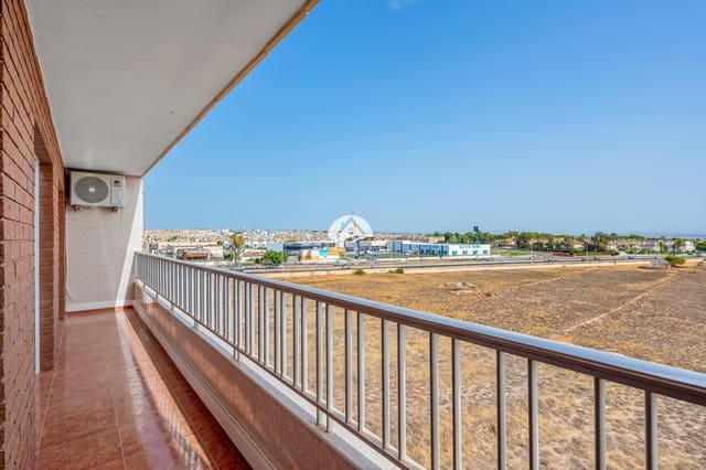 2 soveværelse Penthouse til salg i Punta Prima, Torrevieja med swimmingpool garage - € 225.000 (Ref: 9975968)