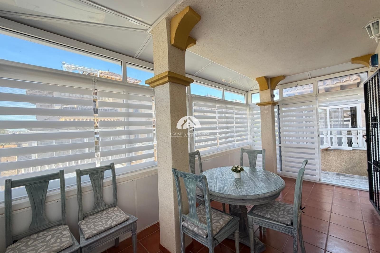 2 bedroom Townhouse for sale in Orihuela Costa with pool - € 209,900 (Ref: 9976411)