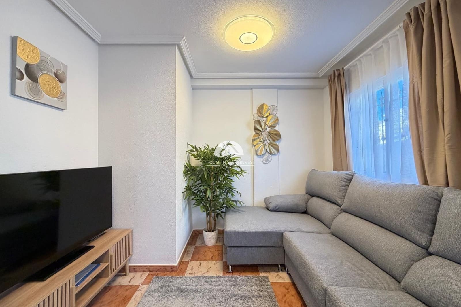 2 bedroom Townhouse for sale in Orihuela Costa with pool - € 209,900 (Ref: 9976411)
