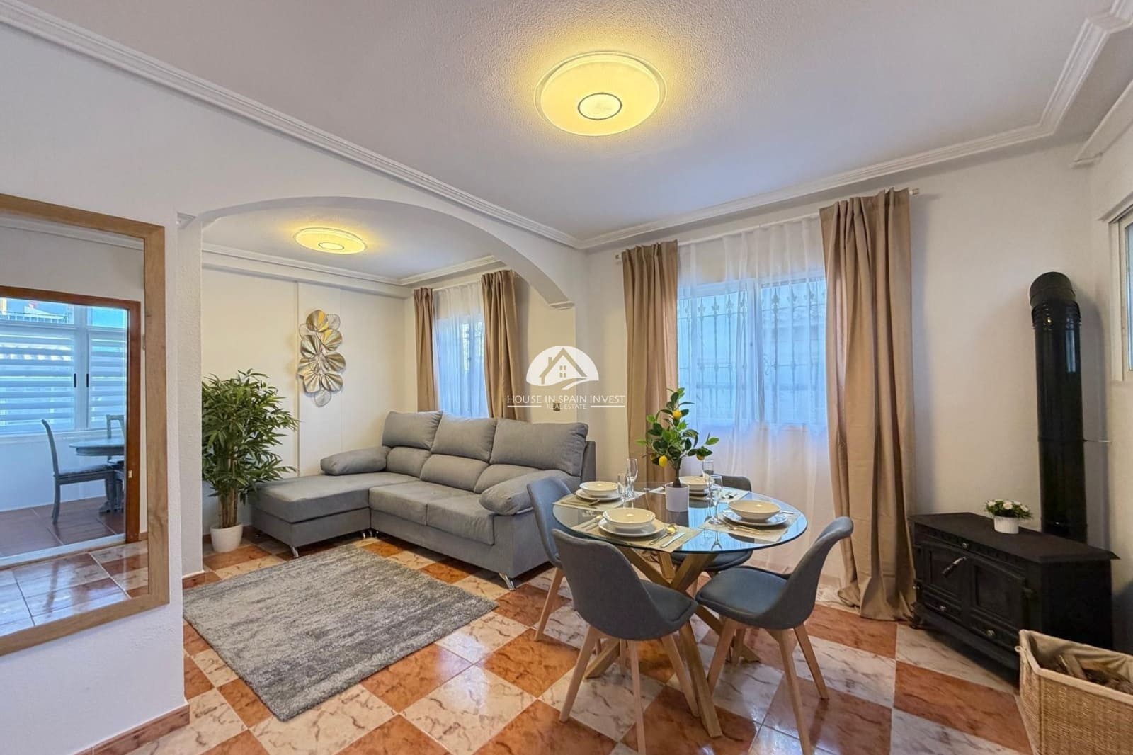 2 bedroom Townhouse for sale in Orihuela Costa with pool - € 209,900 (Ref: 9976411)