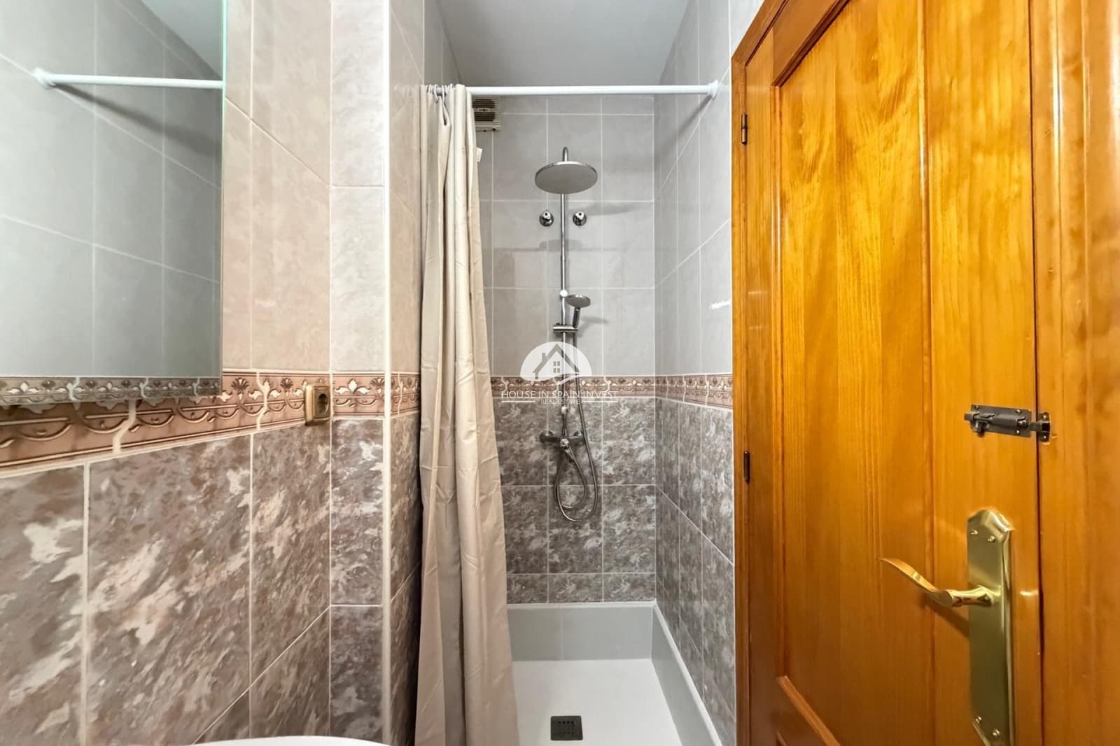 2 bedroom Townhouse for sale in Orihuela Costa with pool - € 209,900 (Ref: 9976411)