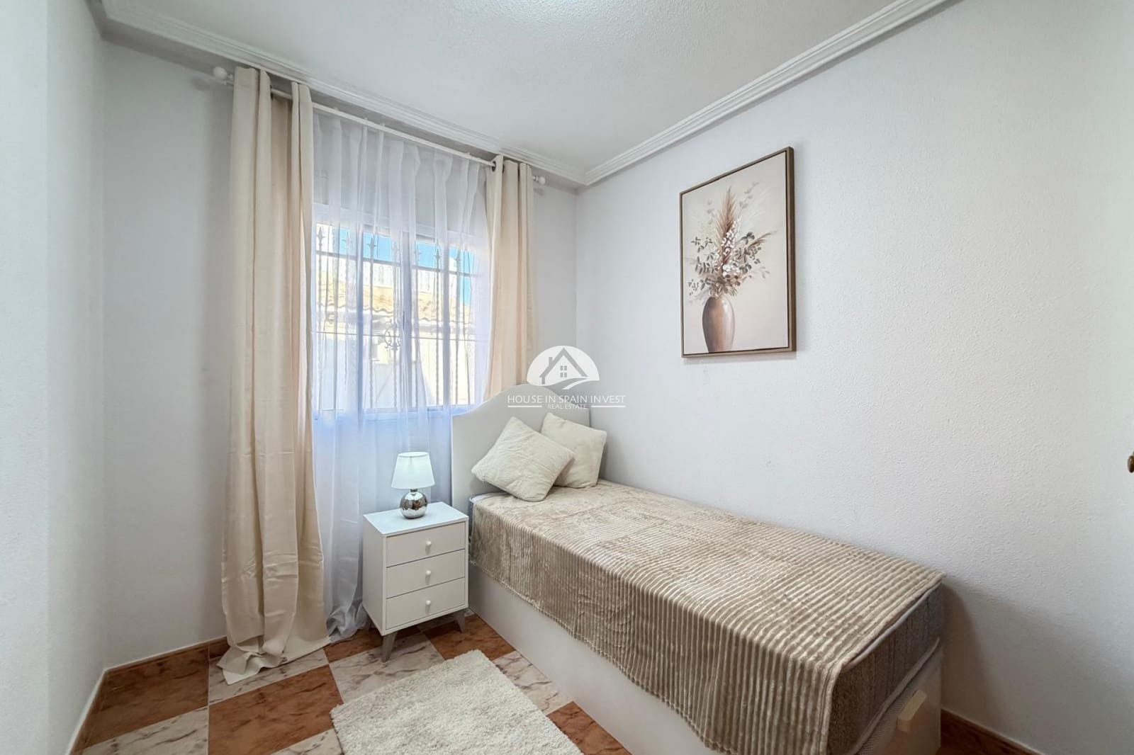 2 bedroom Townhouse for sale in Orihuela Costa with pool - € 209,900 (Ref: 9976411)