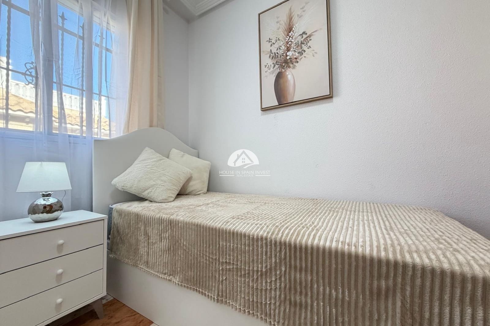 2 bedroom Townhouse for sale in Orihuela Costa with pool - € 209,900 (Ref: 9976411)