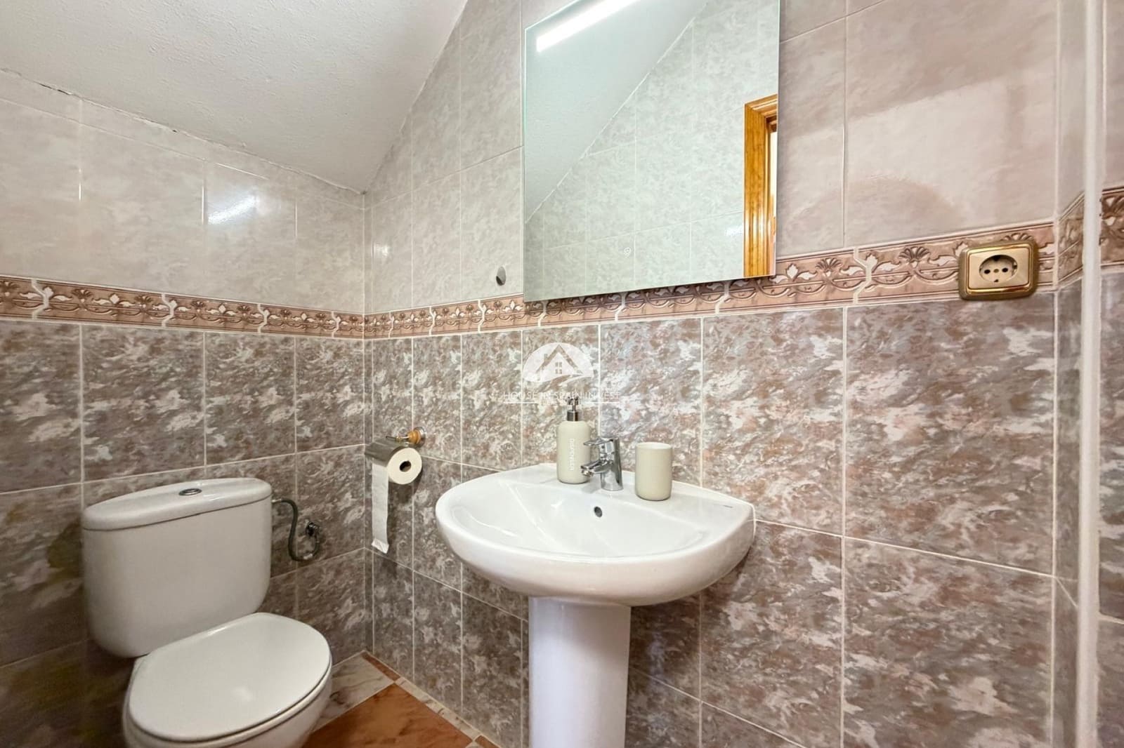 2 bedroom Townhouse for sale in Orihuela Costa with pool - € 209,900 (Ref: 9976411)