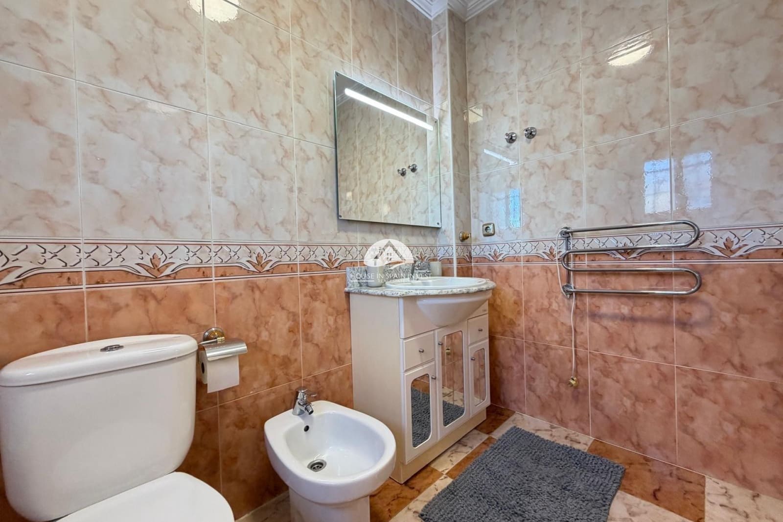 2 bedroom Townhouse for sale in Orihuela Costa with pool - € 209,900 (Ref: 9976411)