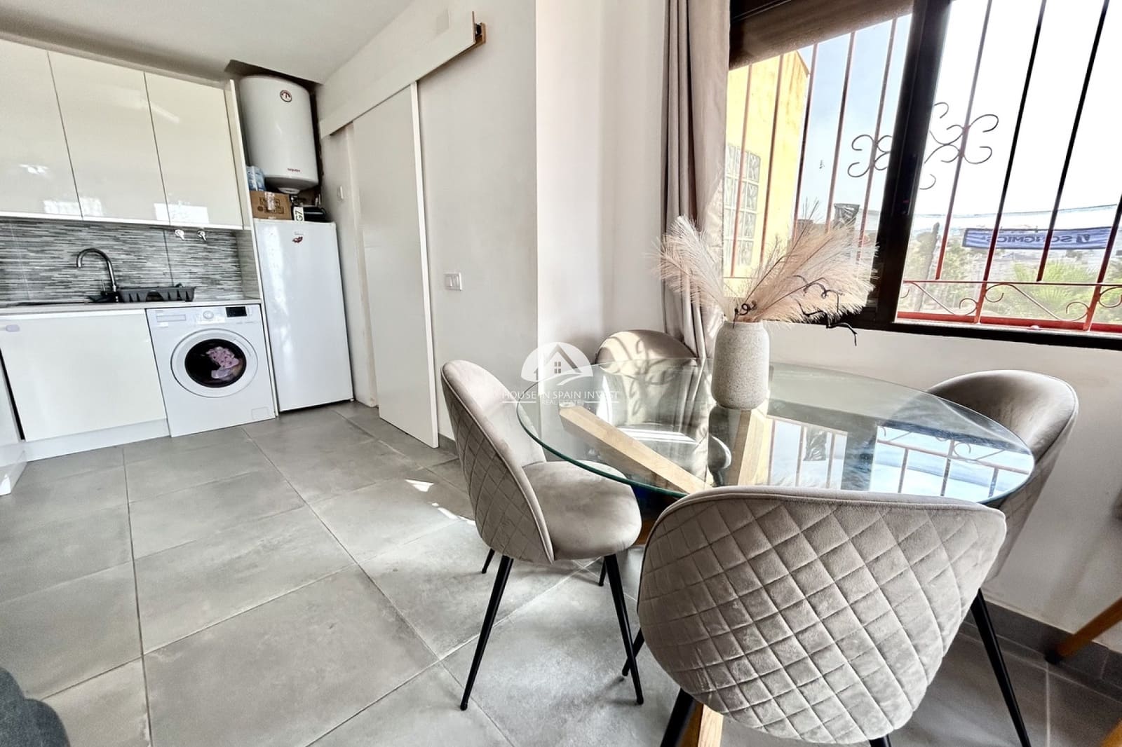 2 Zimmer Villa zu verkaufen in Orihuela Costa mit Garage - 229.000 € (Ref: 9976415)