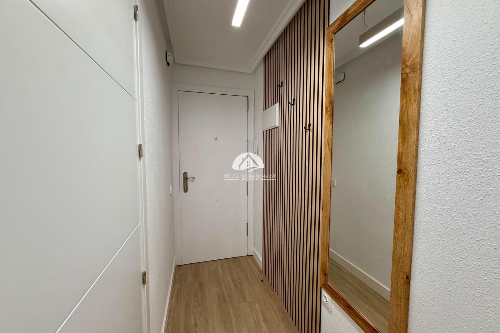2 soveværelse Penthouse til salg i Torrevieja - € 219.900 (Ref: 9976416)