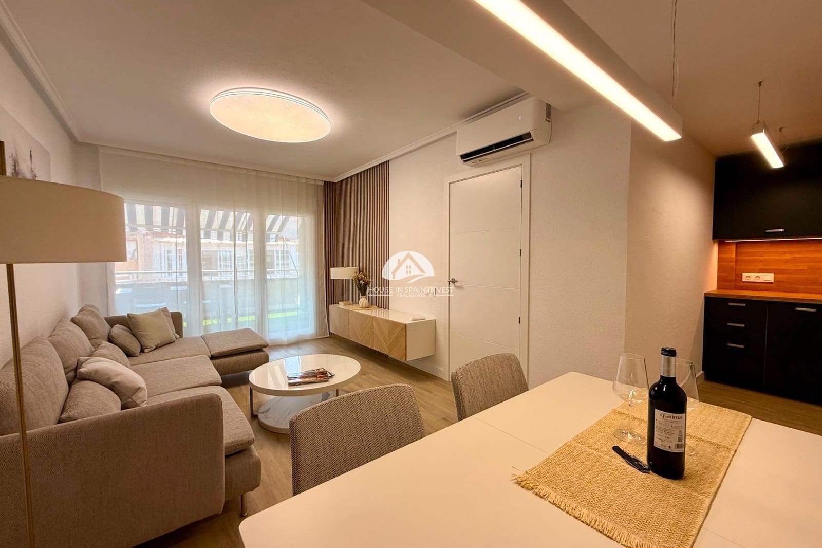 2 soveværelse Penthouse til salg i Torrevieja - € 219.900 (Ref: 9976416)