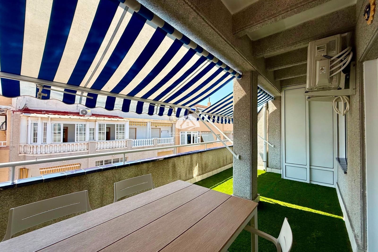 2 soveværelse Penthouse til salg i Torrevieja - € 219.900 (Ref: 9976416)