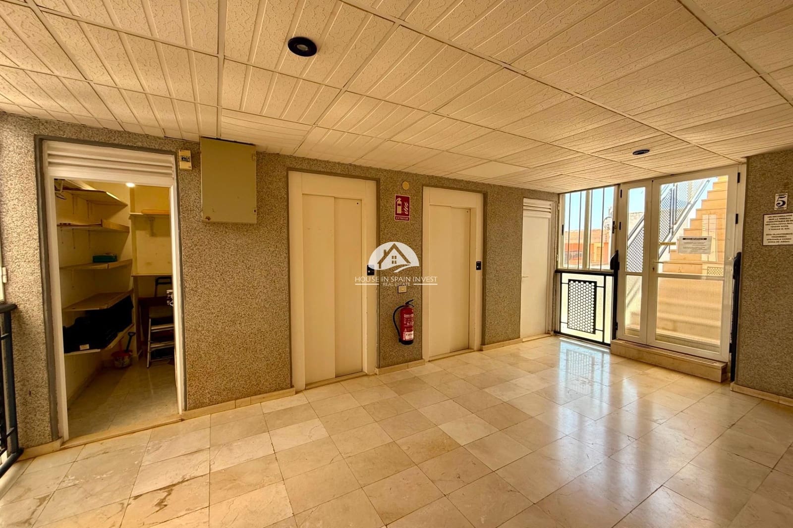 2 soveværelse Penthouse til salg i Torrevieja - € 219.900 (Ref: 9976416)
