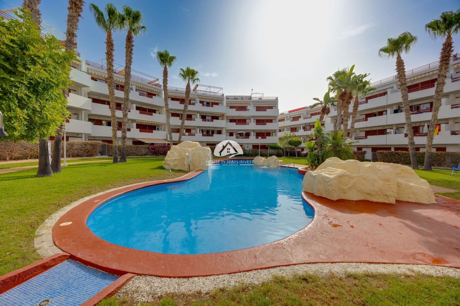 2 soveværelse Lejlighed til salg i Orihuela Costa med swimmingpool garage - € 194.969 (Ref: 9976417)
