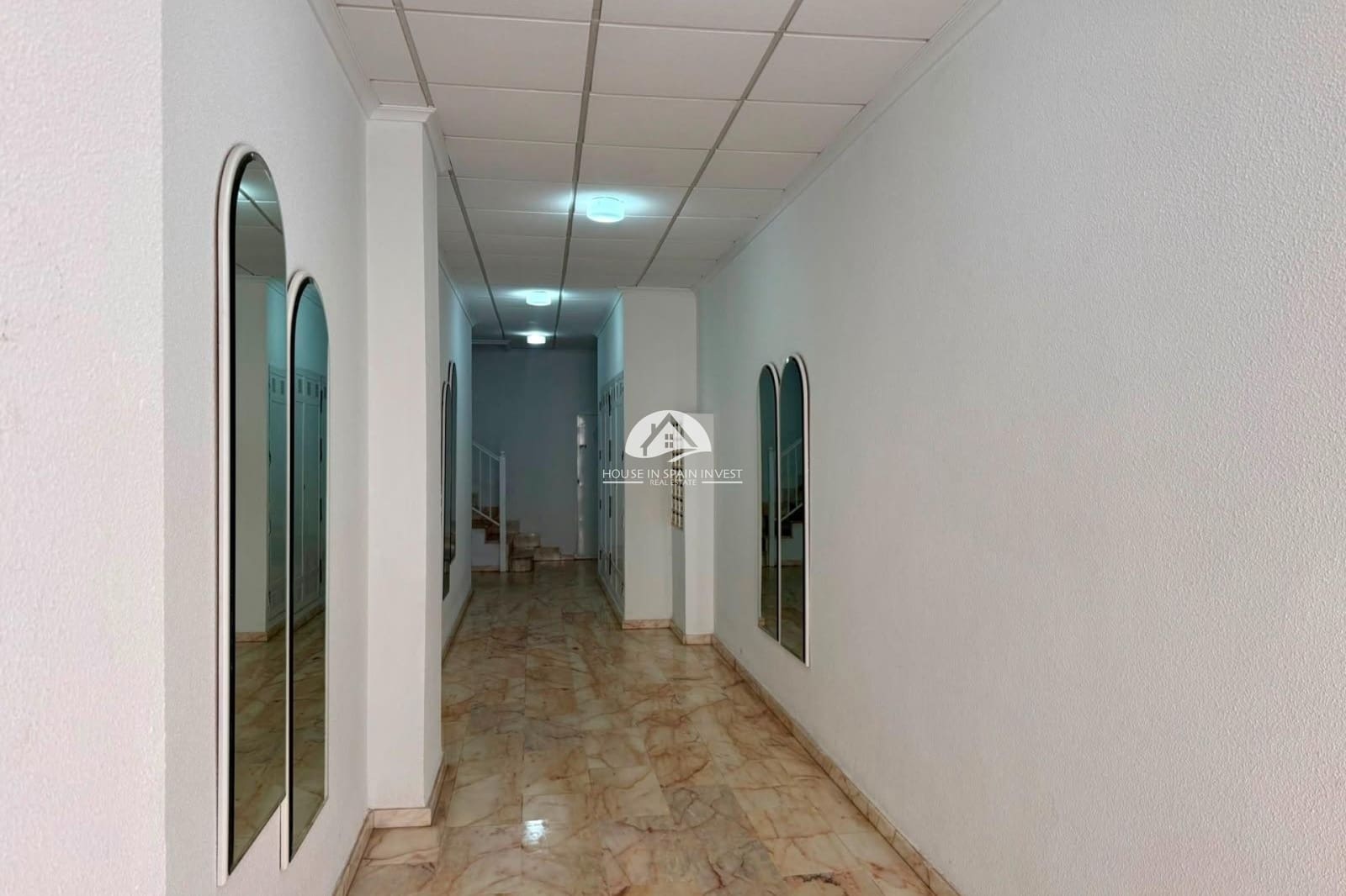 3 chambre Penthouse à vendre à Torrevieja - 199 900 € (Ref: 9983923)