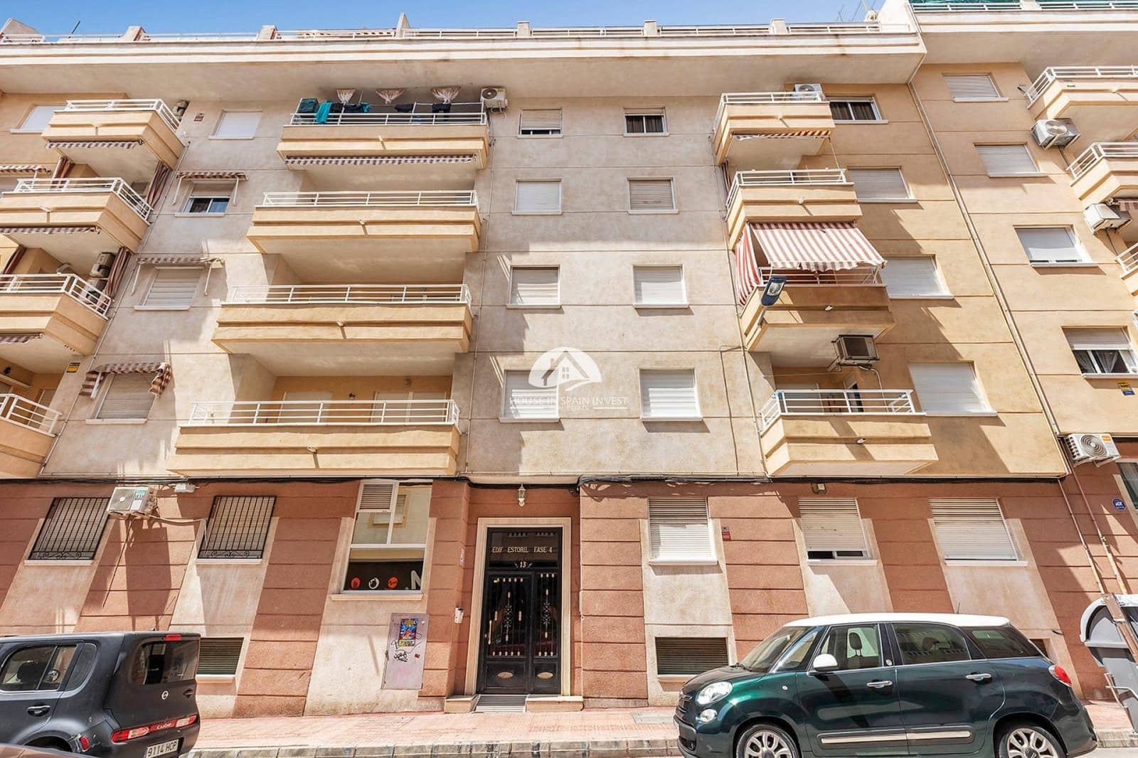 2 soveværelse Lejlighed til salg i Torrevieja med swimmingpool - € 143.000 (Ref: 9983924)