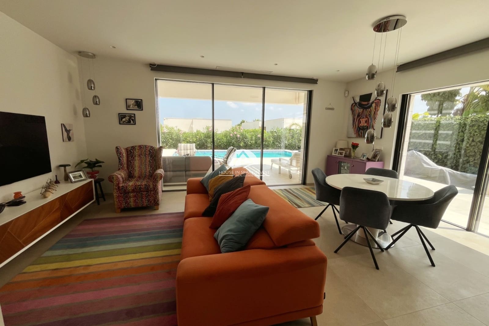 4 soverom Villa til salgs i Los Montesinos med svømmebasseng - € 595 000 (Ref: 9990028)