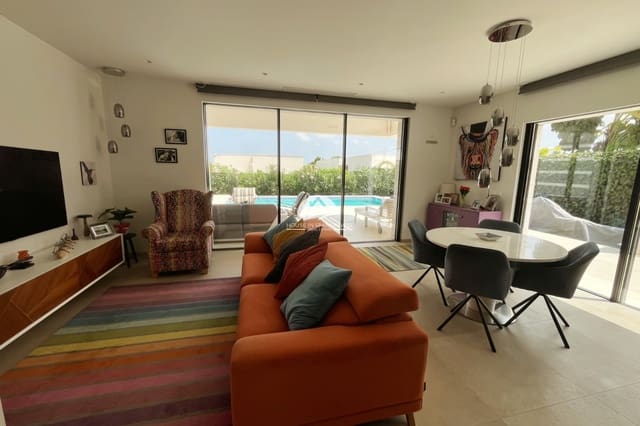 4 soverom Villa til salgs i Los Montesinos med svømmebasseng - € 595 000 (Ref: 9990028)
