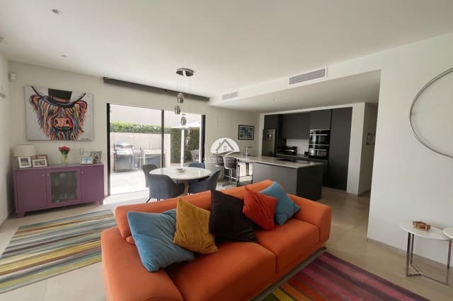 4 soverom Villa til salgs i Los Montesinos med svømmebasseng - € 595 000 (Ref: 9990028)