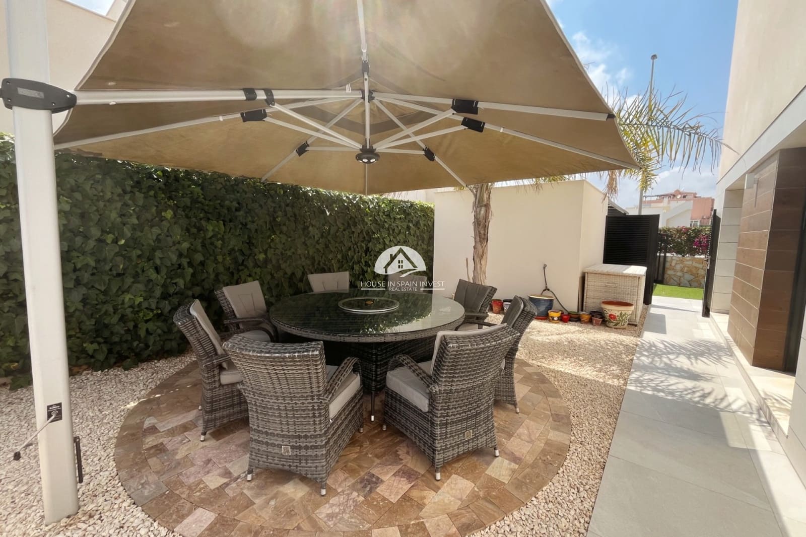4 soverom Villa til salgs i Los Montesinos med svømmebasseng - € 595 000 (Ref: 9990028)