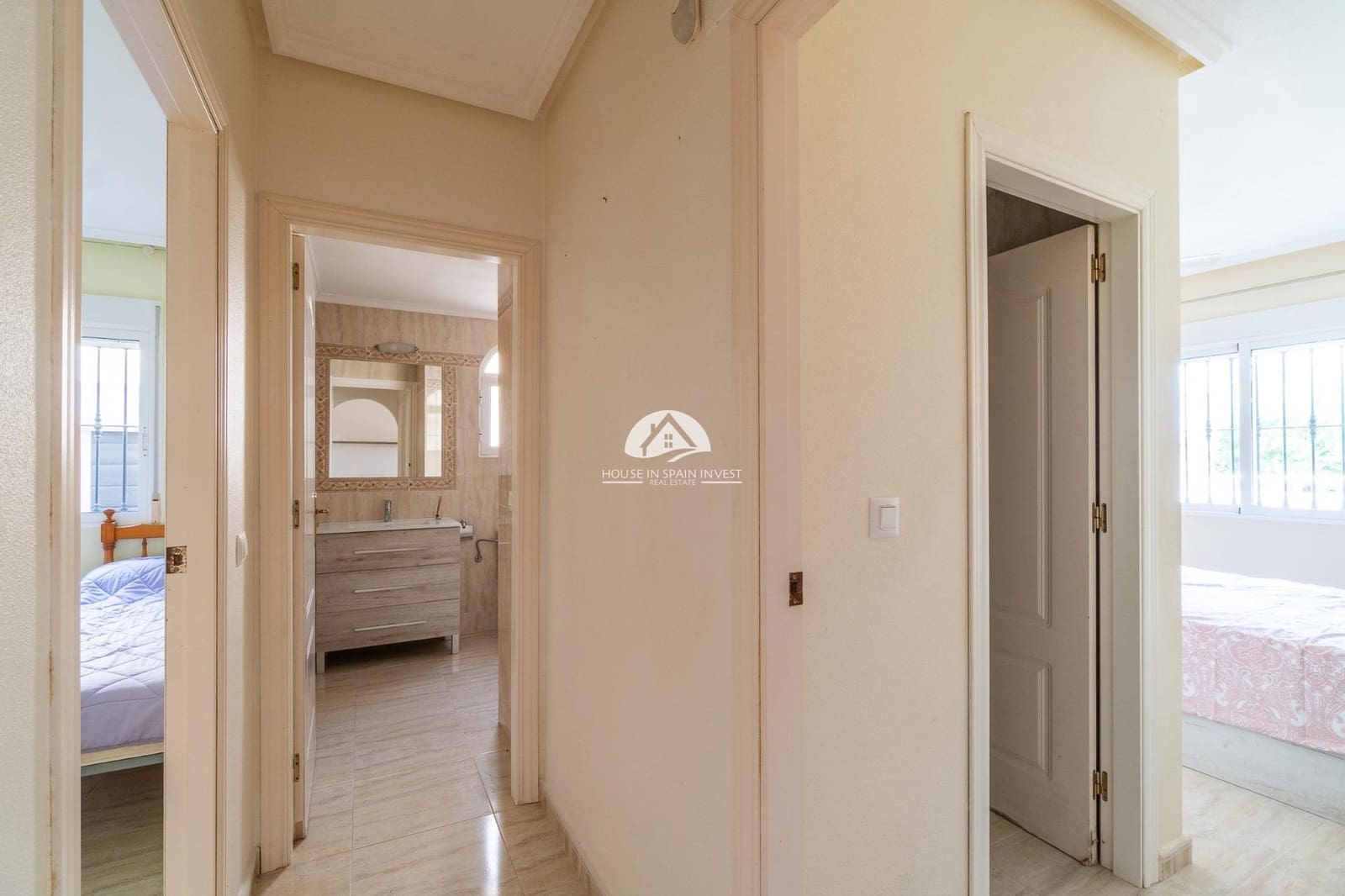 2 slaapkamer Bungalow te koop in Orihuela Costa met zwembad - € 175.000 (Ref: 9990030)