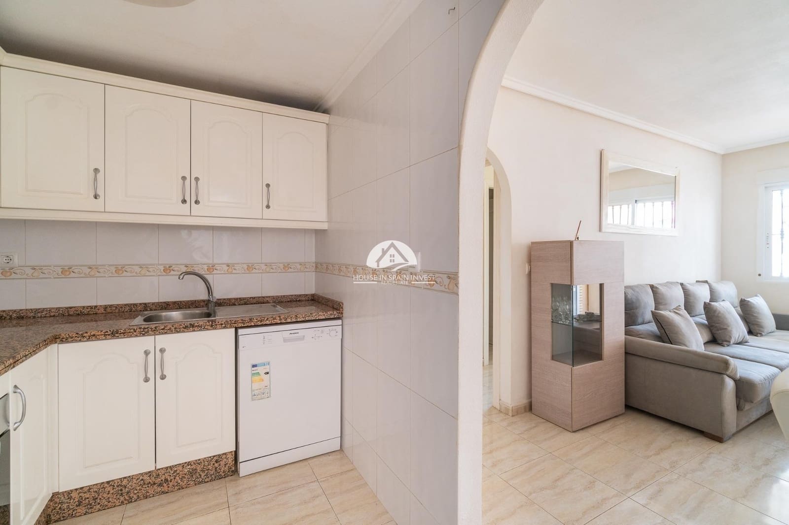 2 slaapkamer Bungalow te koop in Orihuela Costa met zwembad - € 175.000 (Ref: 9990030)