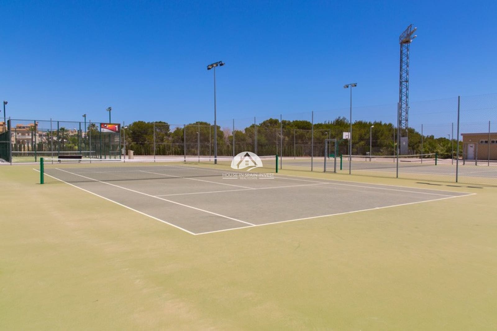 2 slaapkamer Appartement te koop in Orihuela Costa met zwembad - € 160.000 (Ref: 9990032)