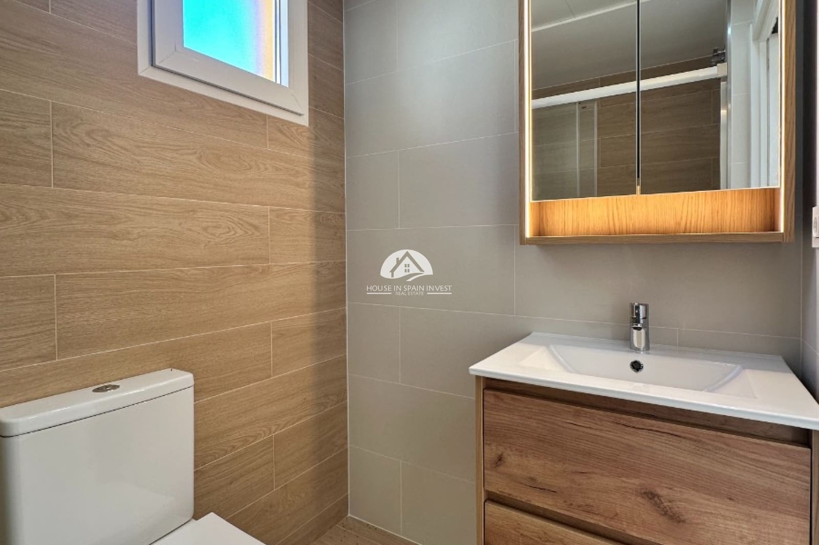 2 slaapkamer Appartement te koop in Orihuela Costa met zwembad - € 160.000 (Ref: 9990032)