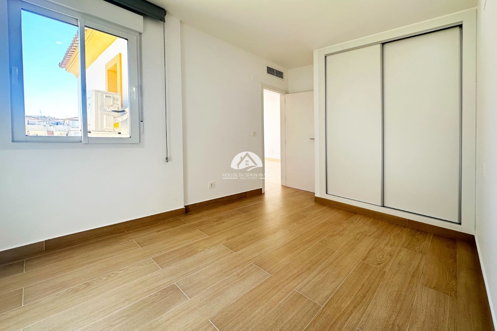 2 slaapkamer Appartement te koop in Orihuela Costa met zwembad - € 160.000 (Ref: 9990032)